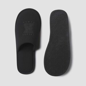 NWT, Savage X Fenty, MEN'S LUXE WAFFLE SLIPPER, Black Caviar, 7/8